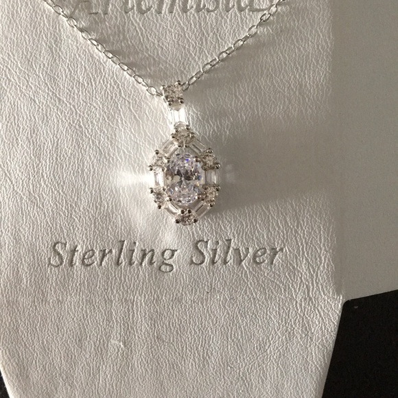 New Magnificent Sterling Silver CZ Pendant Unique - Picture 1 of 2